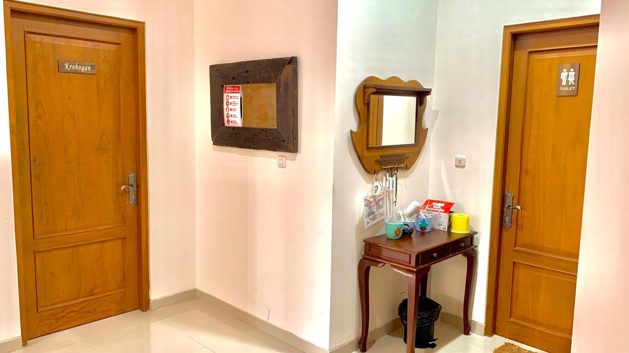 Omah Tabon Jogja - Close To Malioboro Джокякарта Екстериор снимка