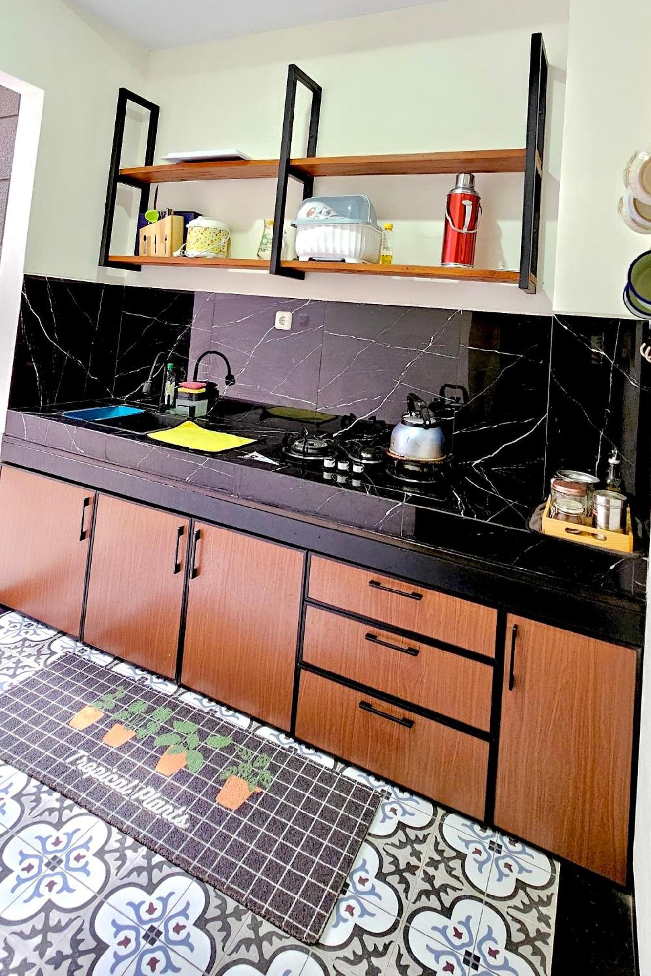 Omah Tabon Jogja - Close To Malioboro Джокякарта Екстериор снимка