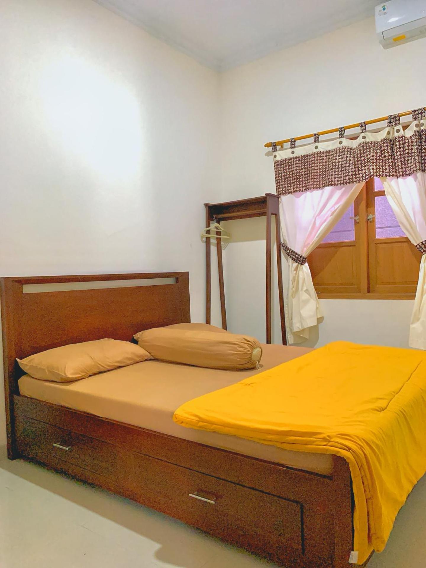 Omah Tabon Jogja - Close To Malioboro Джокякарта Екстериор снимка